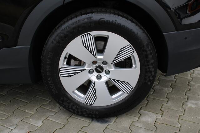 Audi e-tron Sportback 50 quattro edition 71 kWh | Incl. 12 maanden garantie | SOH 100% | Cruise control | Climate control | Navigatie | DAB radio | Parkeersensoren |