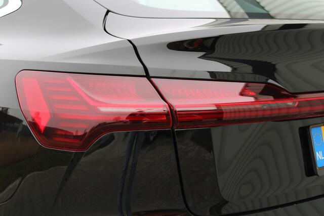 Audi e-tron Sportback 50 quattro edition 71 kWh | Incl. 12 maanden garantie | SOH 100% | Cruise control | Climate control | Navigatie | DAB radio | Parkeersensoren |