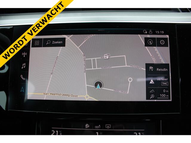 Audi e-tron E-tron 50 Quattro S-Edition Black 71 kWh PANORAMADAK MEMORY ACC VIRTUAL 21'' TREKHAAK