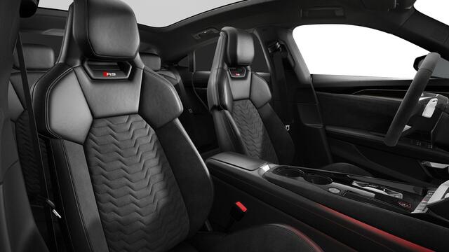 Audi e-tron GT RS 93 kWh | 598 PK | Panoramadak | Top view 360° camera | 21" LM velgen | Luchtvering | Voorstoelen verwarmd | Sportstoelen |
