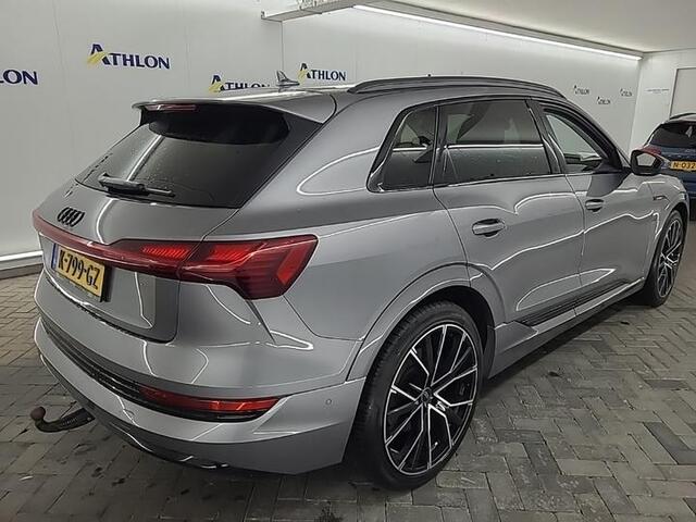 Audi e-tron 55 quattro Business ed. Plus 95 kWh | Trekhaak | Panorama | Navi |