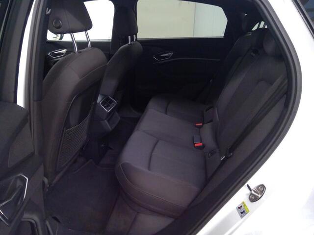 Audi e-tron Sportback 55 quattro Business ed. 95 kWh | SoH 93% | Navi | LED | Stoel Verwarming |