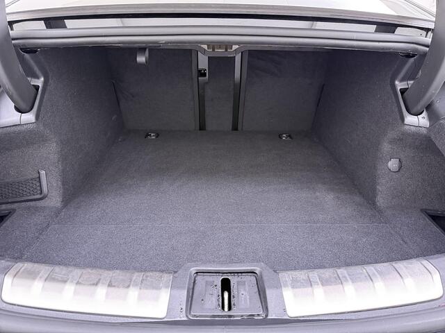 Audi e-tron GT RS 93 kWh PANO | 21 INCH | STOELVENTILATIE & MASSAGE | BANG & OLUFSEN | 360 CAMERA | ADAPTIVE AIR SUSPENSION | LASER MATRIX LED KOPLAMPEN | Vierwielbesturing | HEAD-UP DISPLAY | ADAPTIEVE CRUISE | RIJKLAAR MET 12 MND BOVAG GARANTIE