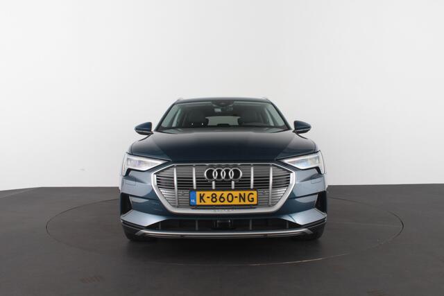 Audi e-tron 55 quattro advanced Pro Line Plus 95 kWh Leer/Memory/Trekhaak/Galaxis blauw/Adaptive Cruise Control