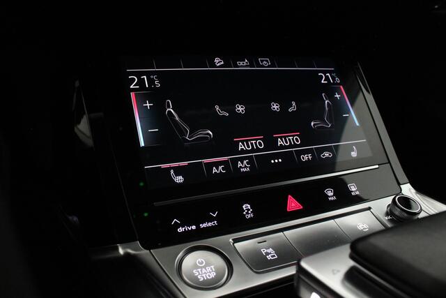 Audi e-tron 55 quattro advanced Pro Line Plus 95 kWh Leer/Memory/Trekhaak/Galaxis blauw/Adaptive Cruise Control