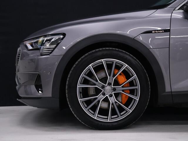 Audi e-tron 55 quattro edition 95 kWh Sport [LUCHTVERING, BLUETOOTH TELEFOON, PDC V+A, CRUISE CONTROL, CLIMATE CONTROL, LANE ASSIST, ELEKTRISCHE ACHTERKLEP, LED KOPLAMPEN, NIEUWSTAAT]