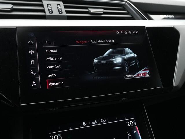 Audi e-tron 55 Quattro 95 kWh 408 pk | Panoramadak | Trekhaak | Valcona leder | Stoelventilatie | 360 camera | Matrix LED