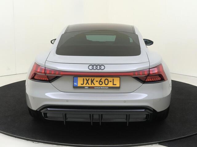 Audi e-tron GT e-tron GT | Audi Exclusive lak | 20 inch LM velgen | Lederen bekleding | B&O soundsysteem | Elek. verstelbare stoelen + mem. bestuurder