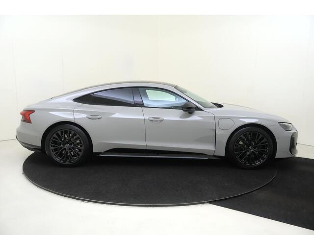 Audi e-tron GT e-tron GT | Audi Exclusive lak | 20 inch LM velgen | Lederen bekleding | B&O soundsysteem | Elek. verstelbare stoelen + mem. bestuurder