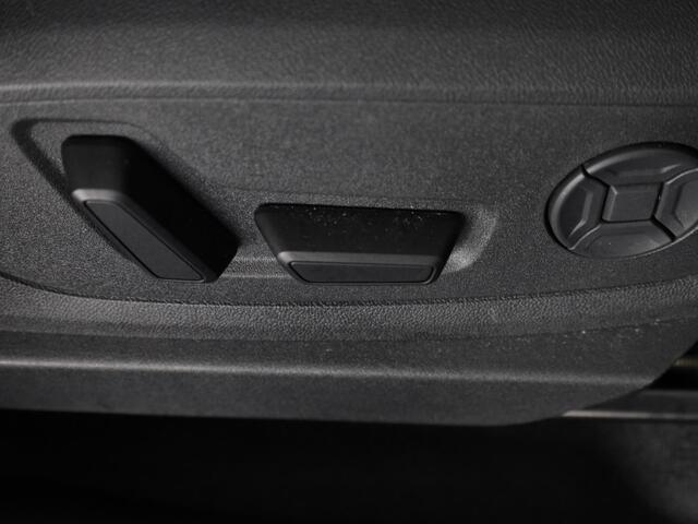 Audi e-tron 55 quattro Advanced edition Plus 95 kWh 408pk | Komt half maart binnen | Parkeersensoren | 21 inch Lichtmetalen velgen | Lederen bekleding