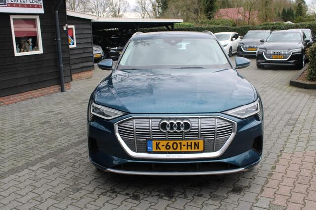 Audi e-tron 55 QUATTRO 408PK Business Edition 95KWh trekhaak