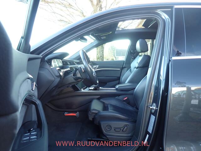 Audi e-tron Sportback 55 quattro edition 95 kWh / TREKHAAK / CARPLAY / ACC / PANODAK