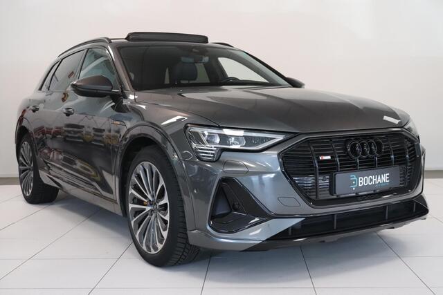 Audi e-tron 55 quattro S edition 95 kWh | PANO | SoH 94% | B&O premium | Matrix LED | 21"Lichtmetaal | Head UP | Trekhaak | Camera |