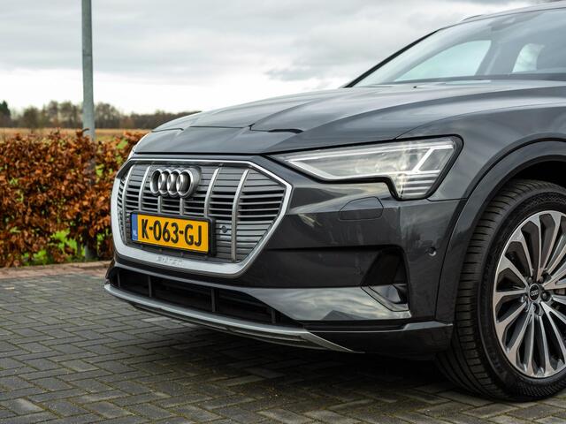 Audi e-tron 55 quattro Business edition 95 kWh | 21" LM | Luchtvering | Camera | Full Led | CarPlay | Elek klep | Elek stoelen | 1 eig & Voll Audi- dealer onderhouden MY2021