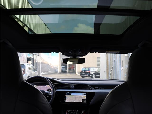 Audi e-tron Sportback 55 quattro S-Line 95 kWh Panodak | Vol Leer | B&O | Memory | Keyless | Camera | Matrix |