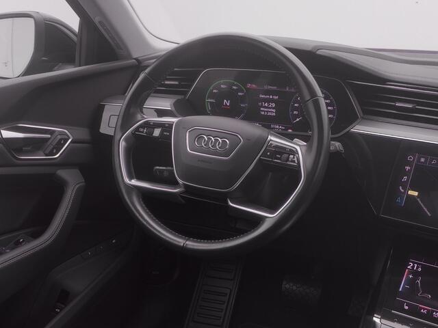 Audi e-tron 50 quattro Business edition Plus 71 kWh | PANO | CAMERA | LUCHTVERING | STOELVERWARMING