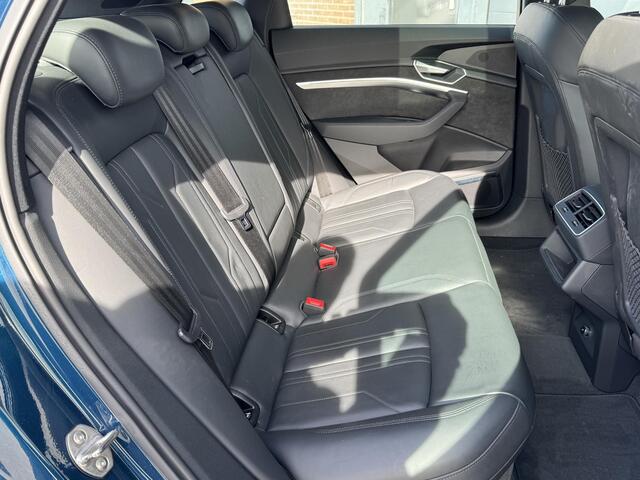 Audi e-tron 55 QUATTRO ADVANCED 95 KWH I SCHUIF/KANTELDAK I P-CAMERA I APPLE CARPLAY I STOELEN PAKKET