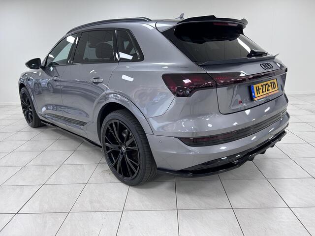 Audi e-tron e-tron 55 quattro advanced Pro Line Plus 95 kWh ELEKTRISCH PANORAMADAK | LEDEREN BEKLEDING | VELE OPTIES!