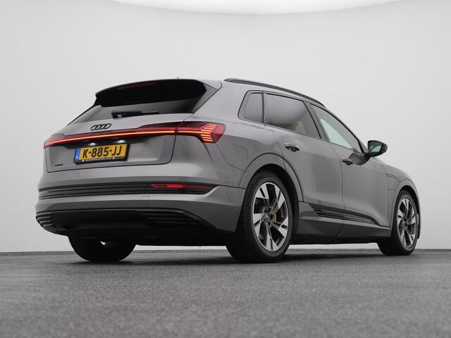 Audi e-tron 50 quattro Business edition 71 kWh | NAVI | LUCHTVERING