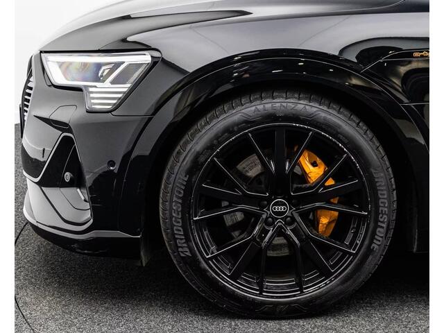 Audi e-tron 55 Quattro S-LINE 95 kWh (300kW/408pk) ** MATRIX, PANO, TREKH, ACC, B&O SOUND, HuD, 21-inch LMV ** UNFALLFREI ** ** INFORMEER OOK NAAR ONZE AANTREKKELIJKE FINANCIAL-LEASE TARIEVEN **