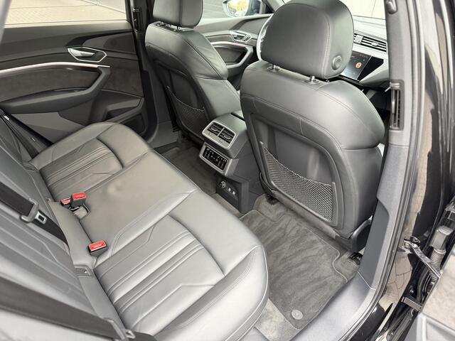 Audi e-tron 55 quattro advanced Pro Line S 95 kWh | Panorama | Luchtvering | B&O | 22" | Soft Close