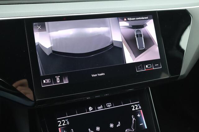 Audi e-tron 55 quattro 95 kWh 408pk SOH 95% Trekhaak 360Camera ACC Keyless Stoelverwarming Memory Navigatie