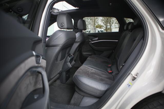 Audi e-tron e-tron 55 q. adv. | BTW | Pano |