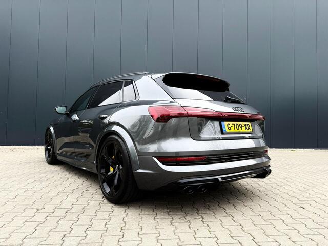 Audi e-tron e-tron 50 quattro Launch edition Black luchtvering