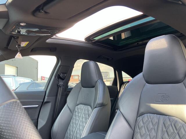 Audi e-tron Sportback 55 quattro 300kW/408PK S Line 95 kWh · Panoramadak · Leder · Luchtvering · Camera · Dodehoeksensor · Bang & Olufsen · Apple/Android Car Play · Head-up display · Adaptive Cruise Control ·