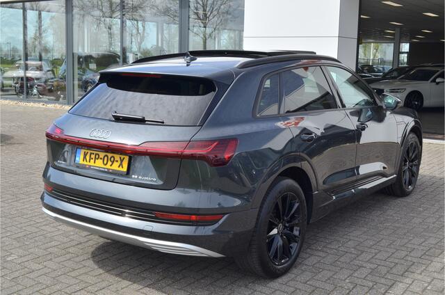 Audi e-tron 55 quattro edition 95 kWh | Panoramadak | Leer | Stoelgeheugen | Camera | Carplay |