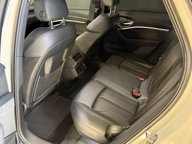 Audi e-tron 55 quattro S edition 95 kWh | S-Line | Pano | B&O | Apple Carplay | Trekhaak