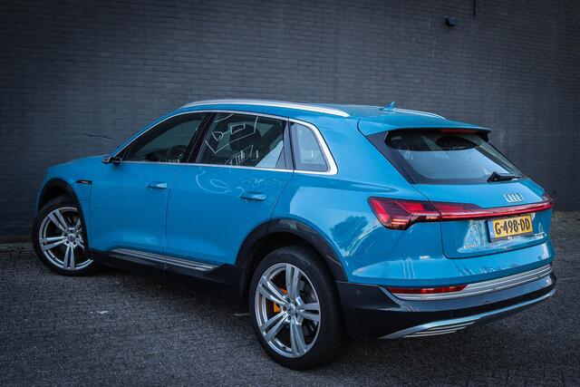 Audi e-tron e-tron 55 quattro advanced 95 kWh Panoramadak/360 camera/Leder