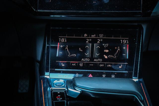 Audi e-tron e-tron 55 quattro advanced 95 kWh Panoramadak/360 camera/Leder