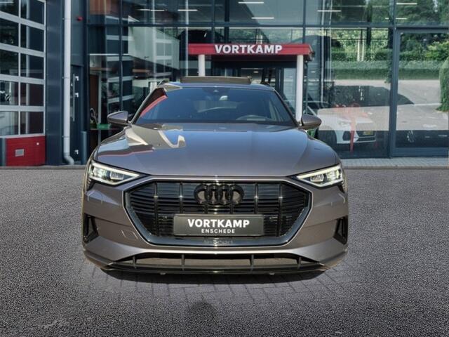 Audi e-tron 50 QUATTRO S-LINE TREKHAAK/PANO-DAK/ELEK-KLEP/CAMERA/HUD/MEM/BenO/ACC