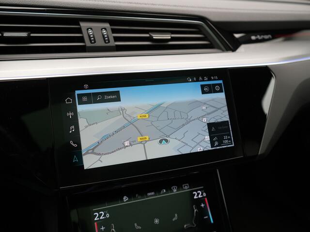 Audi e-tron 50 Quattro 2x S Line 313pk Dealer O.H INCL BTW | Luchtvering | Panodak | Head Up | Adaptive Cruise | Sfeerverlichting | Lederen Sportstoelen Verwarmd | Keyless | Navigatie | 20"L.M | DAB | Virtual |
