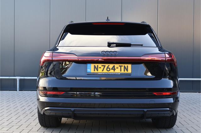 Audi e-tron 55 quattro S edition 95 kWh 92% soh | 21 Inch | Valcona S Sportstoelen | Bang & Olufsen | Trekhaak afn | Head-up Display | 360 Camera | Adaptive Cruise