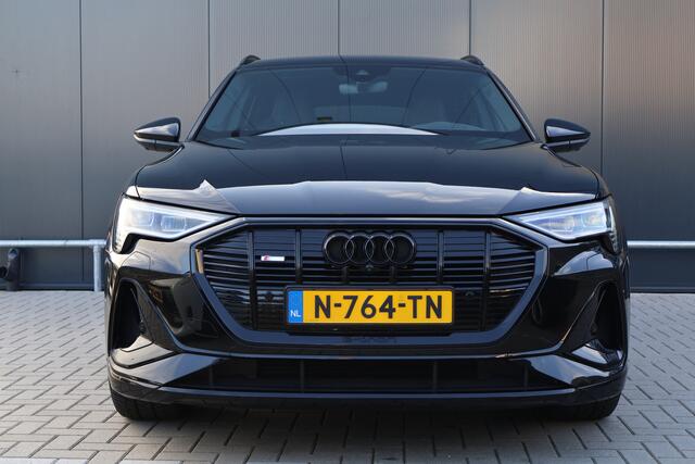Audi e-tron 55 quattro S edition 95 kWh 92% soh | 21 Inch | Valcona S Sportstoelen | Bang & Olufsen | Trekhaak afn | Head-up Display | 360 Camera | Adaptive Cruise