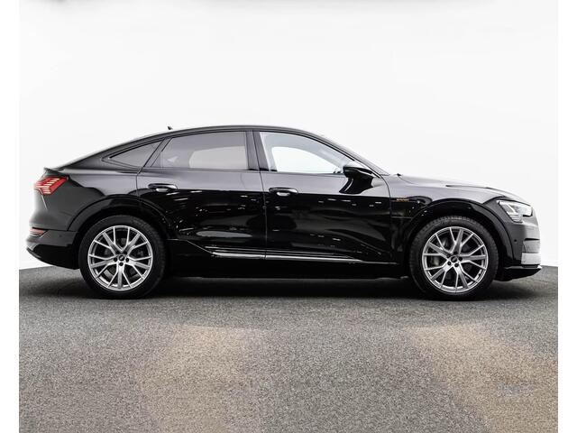 Audi e-tron Sportback 55 Quattro S-LINE 95 kWh (300kW/408pk) ** S-SPORTST, DIAMANT LEDER, B&O, PANORAMA, 21-inch LMV, ** 1e EIG - UNFALLFREI ** ** INFORMEER OOK NAAR ONZE AANTREKKELIJKE FINANCIAL-LEASE TARIEVEN **