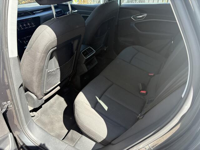 Audi e-tron 50 quattro Business edition 71 kWh / SOH 89% / AUTOMAAT / NAVI / 120dkm! NAP!