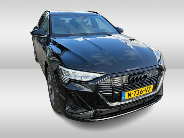 Audi e-tron Sportback 50 quattro S edition 71 kWh / SOH 93% / Panoramadak / Camera / Head-up / B&O / 20'' / Luchtvering / Keyless / CarPlay / Matrix LED / Stoelverwarming / DAB / ACC