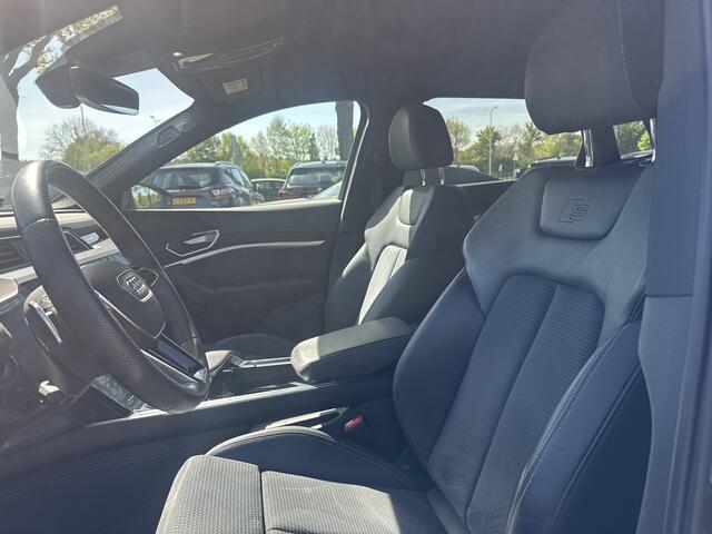 Audi e-tron 55 quattro S edition 95 kWh / SoH 96,4% / 50.621 km! / Trekhaak / Camera / Keyless / B&O / 21'' / Luchtvering / CarPlay / Stoelverwarming / DAB / ACC