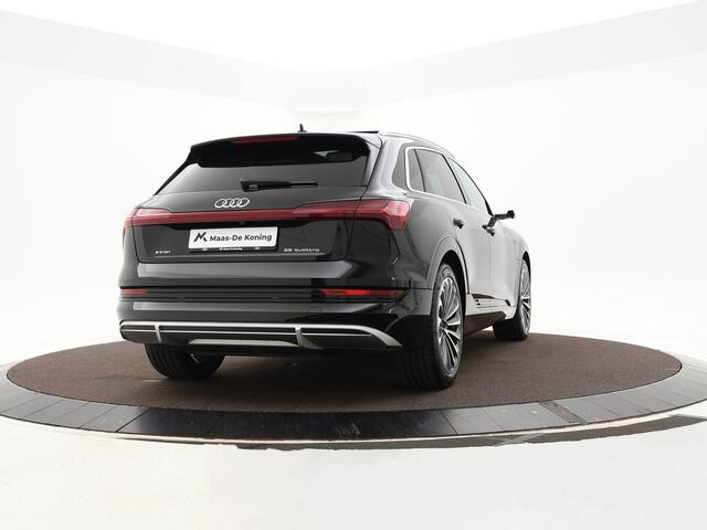 Audi e-tron 55 quattro 408pk S edition 95 kWh · SOH 94,8% · Panoramadak · 360 Camera · B&O Audio · Luchtvering · 21'' Inch ·