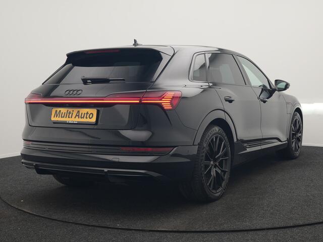 Audi e-tron 50 Quattro Black Edition 313pk Dealer O.H. | Luchtvering | Trekhaak | Camera | Head Up | Lederen Sportstoelen Memory & Verwarmd | Bang & Olufsen | Cruise Control | Keyless | Sfeerverlichting | Apple Carplay | Navigatie | DAB | 21''L.M |