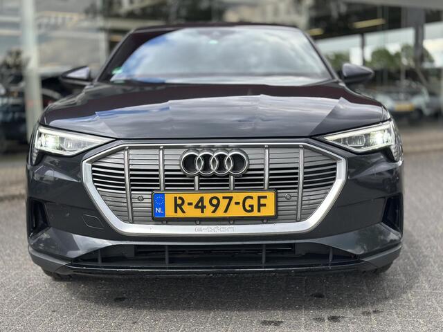 Audi e-tron 55 quattro edition 95 kWh | SOH 88,6% | Trekhaak 1800kg | Navi | Camera | LED | Privacy Gals |