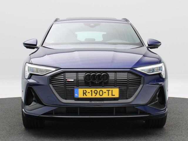 Audi e-tron 55 quattro S 408 Pk S-Line 95 kWh | Leder | Panoramadak | 360° Camera | Bang & Olufsen | Stoelverwarming | Trekhaak | 21 Inch | 45.795 Km !!