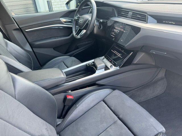 Audi e-tron 55 Quattro 408pk S Edition 95 kWh SOH 90,8% Zeer Complete Auto Black on Black