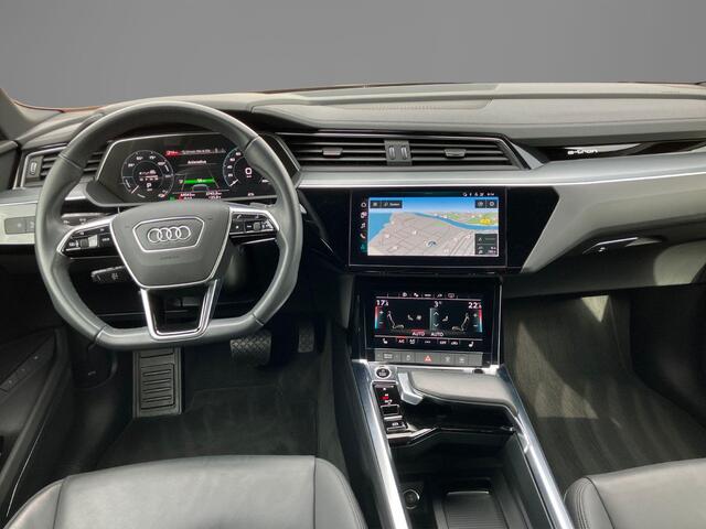 Audi e-tron Sportback 55 quattro Advanced 95 kWh 300kW/408PK · Panoramadak · Leder · Luchtvering · Camera · Bang & Olufsen · Apple/Android Car Play ·