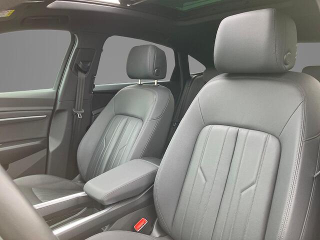Audi e-tron Sportback 55 quattro Advanced 95 kWh 300kW/408PK · Panoramadak · Leder · Luchtvering · Camera · Bang & Olufsen · Apple/Android Car Play ·