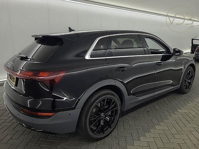 Audi e-tron 50 quattro edition 71 kWh INCL BTW / 1E Eigenaar