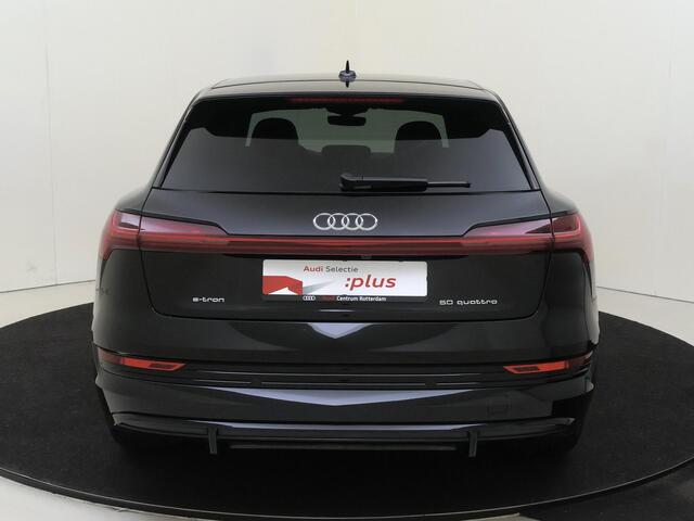 Audi e-tron 50 quattro S edition 71 kWh | SoH 100% | Bang & Olufsen | Parkeerassistent | Navigatie Plus | Stoelverwarming | Sfeerverlichting | Achteruitrijcamera |